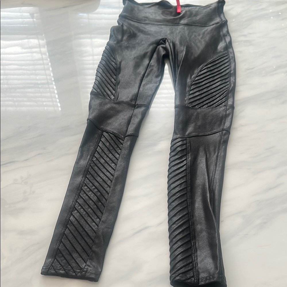 Spanx Black Women's Leggings